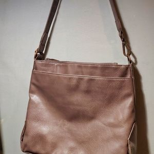 Matt and Nat crossbody bag